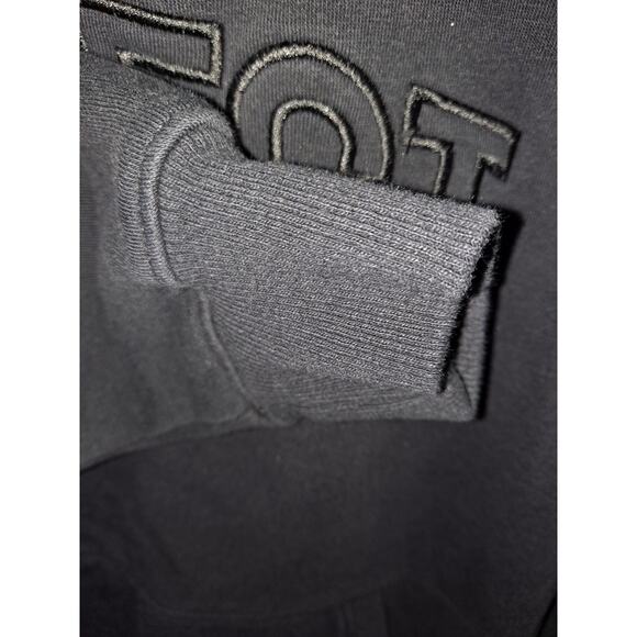 Under Armour Respect Black Hoodie with American Flag‎ on Arm Size Small - Picture 2 of 8